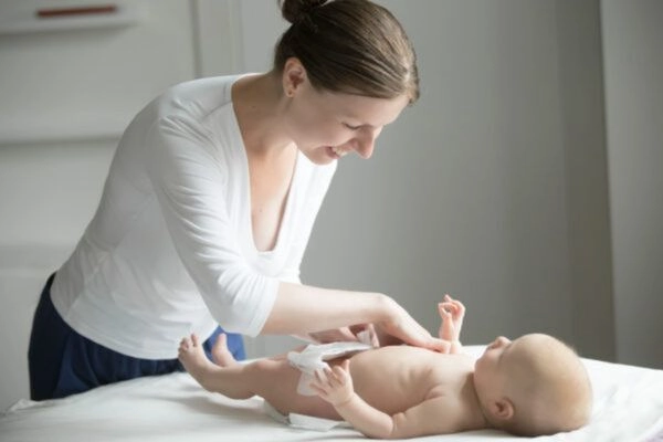 Professional Newborn Care at Home Services in Delhi-NCR